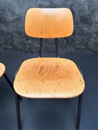 Vintage Stapelstühle braun stapelbar Gastro ca. 20 Stk - Bild 9