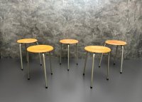 5x Seltener Dreibein-Hocker Vintage Grau/Grün 51cm - Bild 6