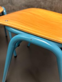 Vintage Stapelstühle Blau Metallgestell 4er-Set - Bild 18