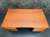 Arne Vodder Schreibtisch Teak Gasvig 130x75 cm - Bild 13