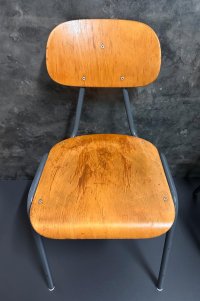 Vintage Stapelstühle 70er/80er Stahlrohr Grau ca. 30 Stk. - Bild 11