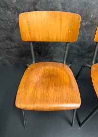 Vintage Stapelstühle 70er Jahre Metall Grau/Braun (40 Stk.) - Bild 12