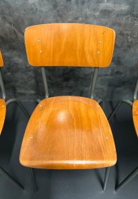 Vintage Stapelstühle 70er Jahre Metall Grau/Braun (40 Stk.) - Bild 13