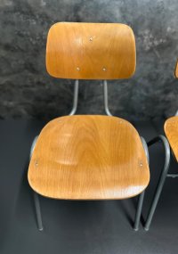60x Vintage Stapelstühle Grau Gastro Bistro - Bild 9