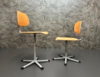 Vintage Werkstattstühle drehbar höhenverstellbar Industrial - Bild 4