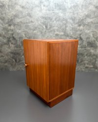 Omnia Nachttisch 60er Vintage Mid Century ca. 48x45x72 cm - Bild 3