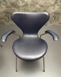 Fritz Hansen Serie 7 3207 Leder Armlehnstuhl Arne Jacobsen - Bild 12