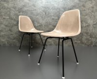 2x Herman Miller Fiberglass Chair Eames H-Base Vintage - Bild 4