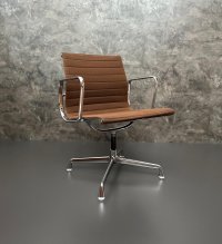 Herman Miller Eames Aluminum Chair (2 Stk.) - Bild 5