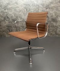 Herman Miller Eames Aluminum Chair (2 Stk.) - Bild 6
