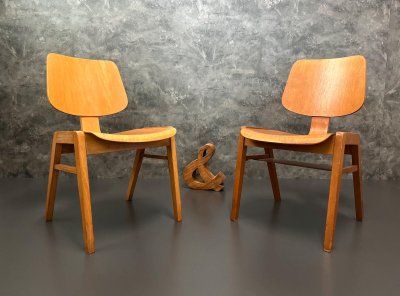 Stapelstühle 60er Jahre Eiermann-Stil 2 Farben