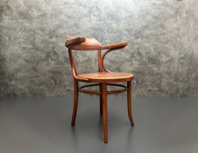 Thonet Armlehnstuhl 233 Vintage Buche