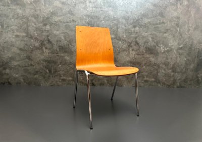 2 Stapelstühle Vintage Retro Stahlrohr verchromt Set