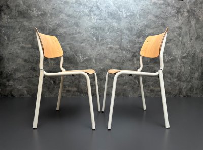 5x Stapelstühle Pagholz Vintage Retro Küchenstühle