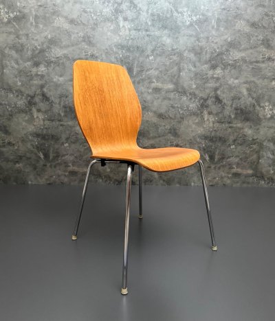 Vintage Stuhl Dänemark Teak/Nussbaum Chromgestell 70er