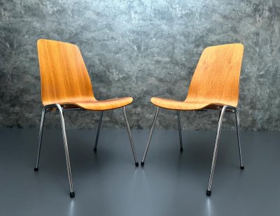 Dänische Vintage Stapelstühle Teak 1970er (ca. 15 Stk.)